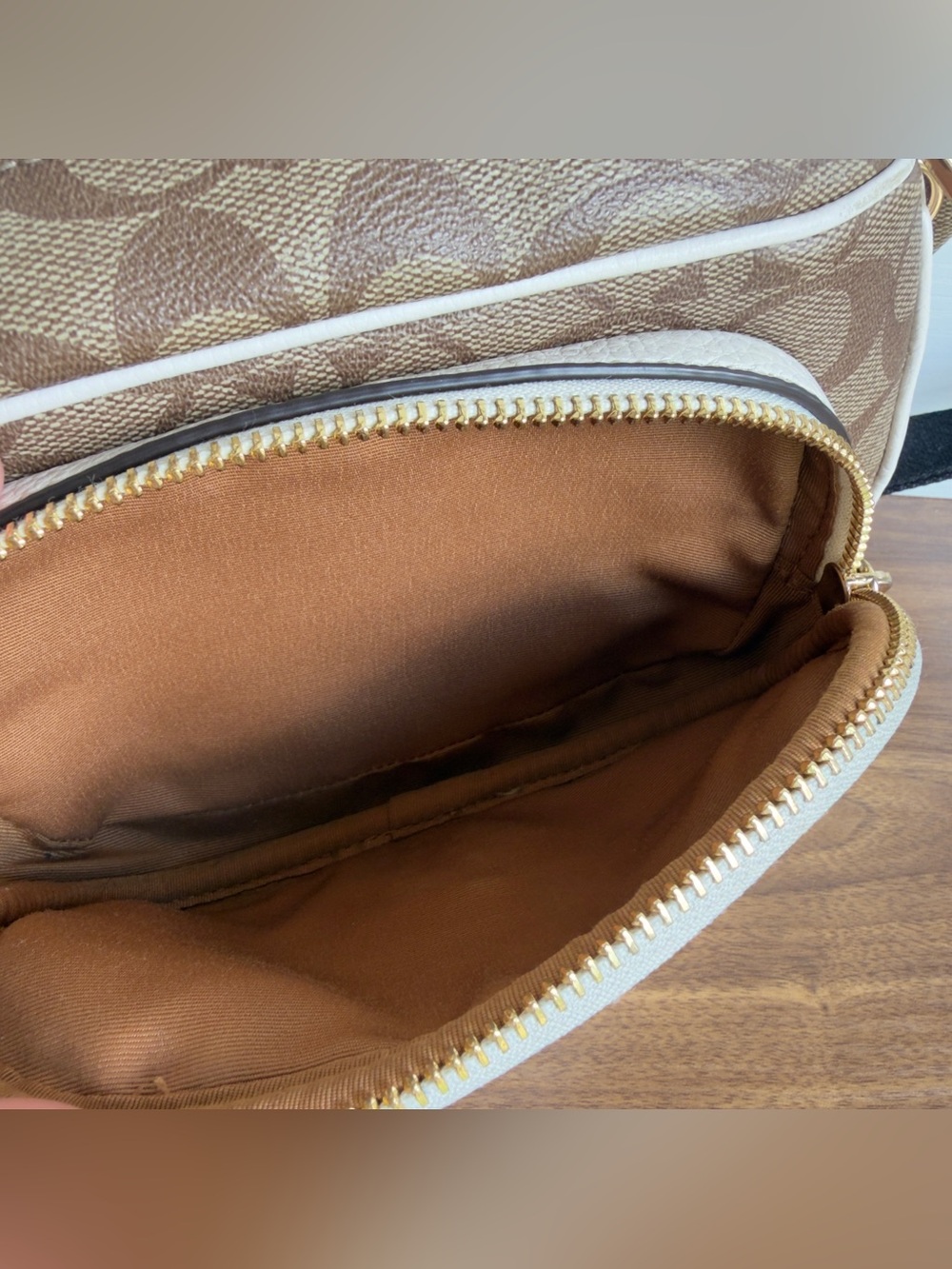 Coach Court Belt Bag in Signature Canvas - Picture 7 of 9